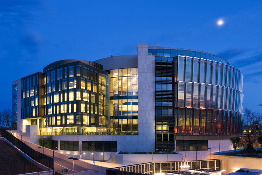 Image of dublin criminal courts building at night