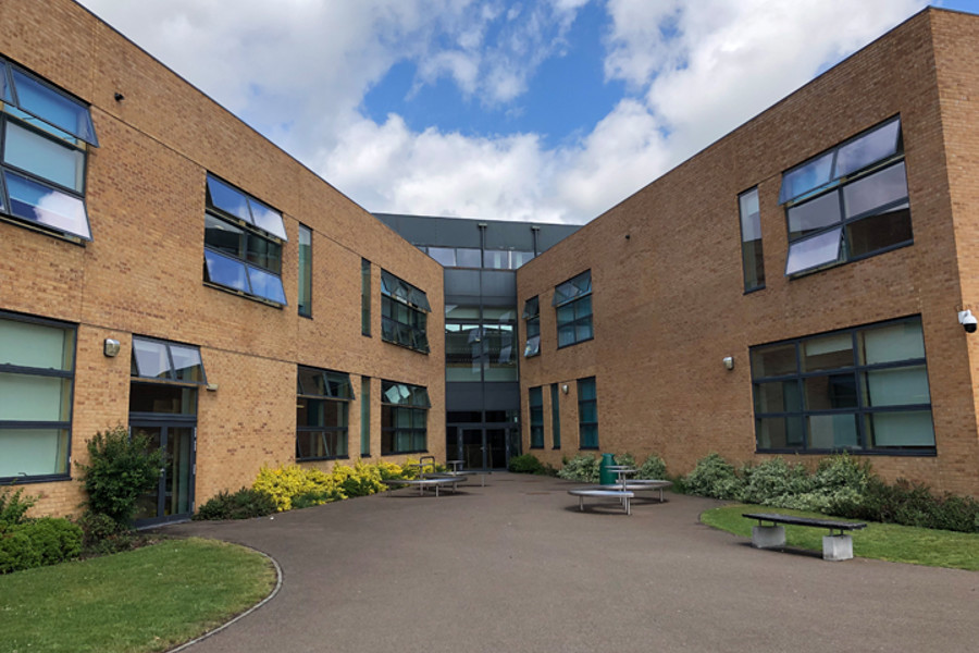 Image of school building 3