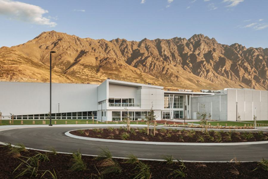 WAKATIPU HIGH SCHOOL