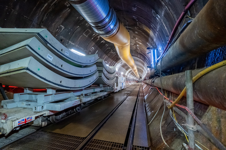 wires and tubing in thames tideway tunner